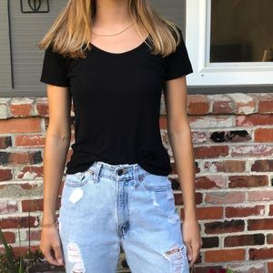 *SOLD* John Gault Basic Black Tee😎